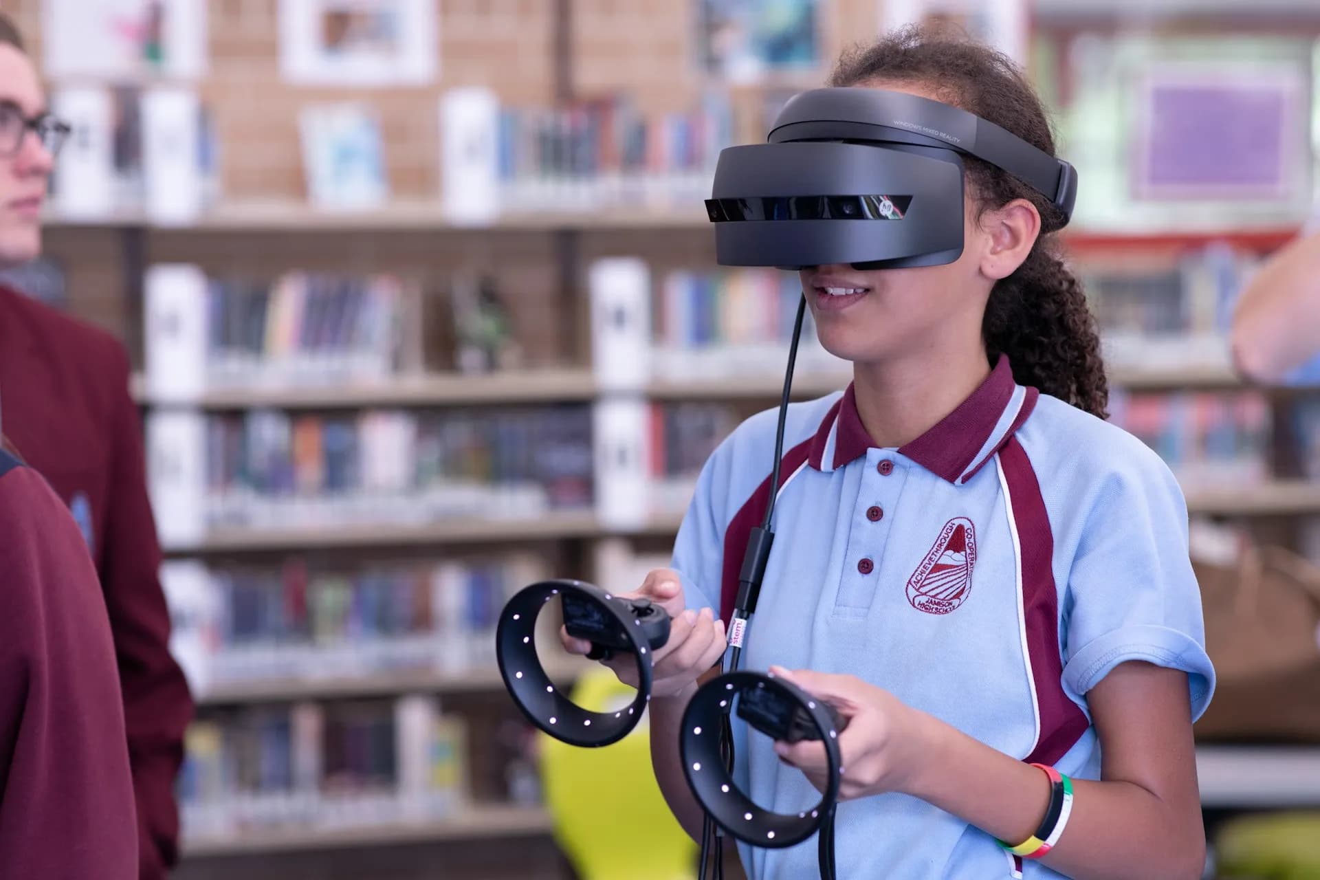 child using vr tech